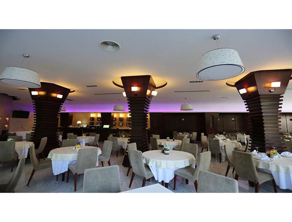 Hotel Voloreka Tushemisht Ngoại thất bức ảnh